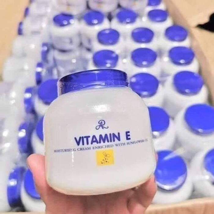 AR Vitamin E Moisturizing Cream