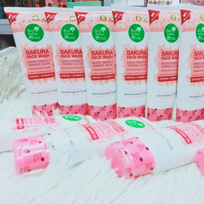 Bio Active Sakura Face Wash